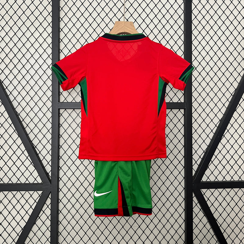 Camiseta Portugal 24/25 - Niños (Pantalón Corto Incluido)