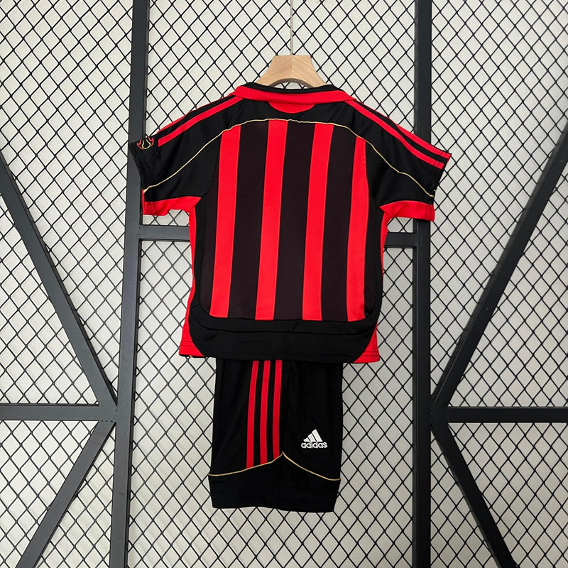 Camiseta AC Milan 06/07 - Niños (Pantalón Corto Incluido) RETRO - TIENDA LUXSHOP