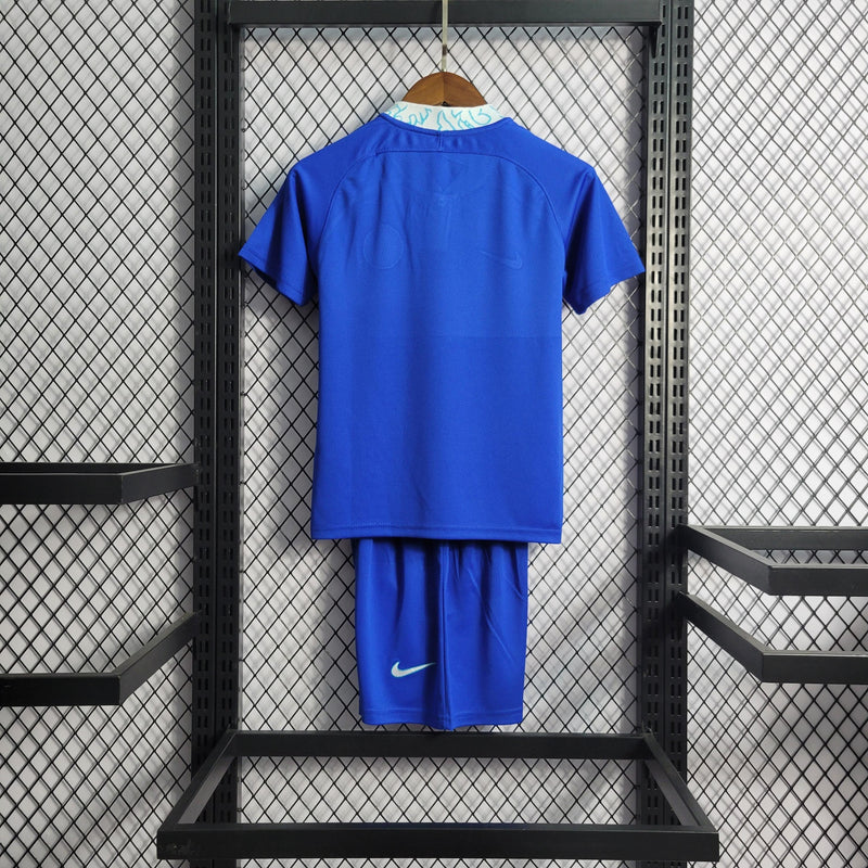 Camiseta Chelsea 22/23 - Niños (Pantalón Corto Incluido) - Lux Shop