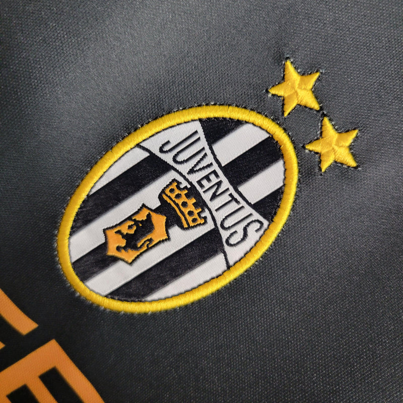 Camiseta Juventus 01/02 Retro - TIENDA LUXSHOP