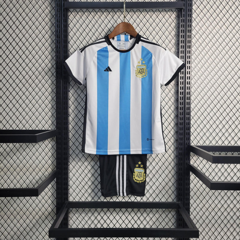 Camiseta Argentina 22/23 - Niños (Pantalón Corto Incluido) - Lux Shop